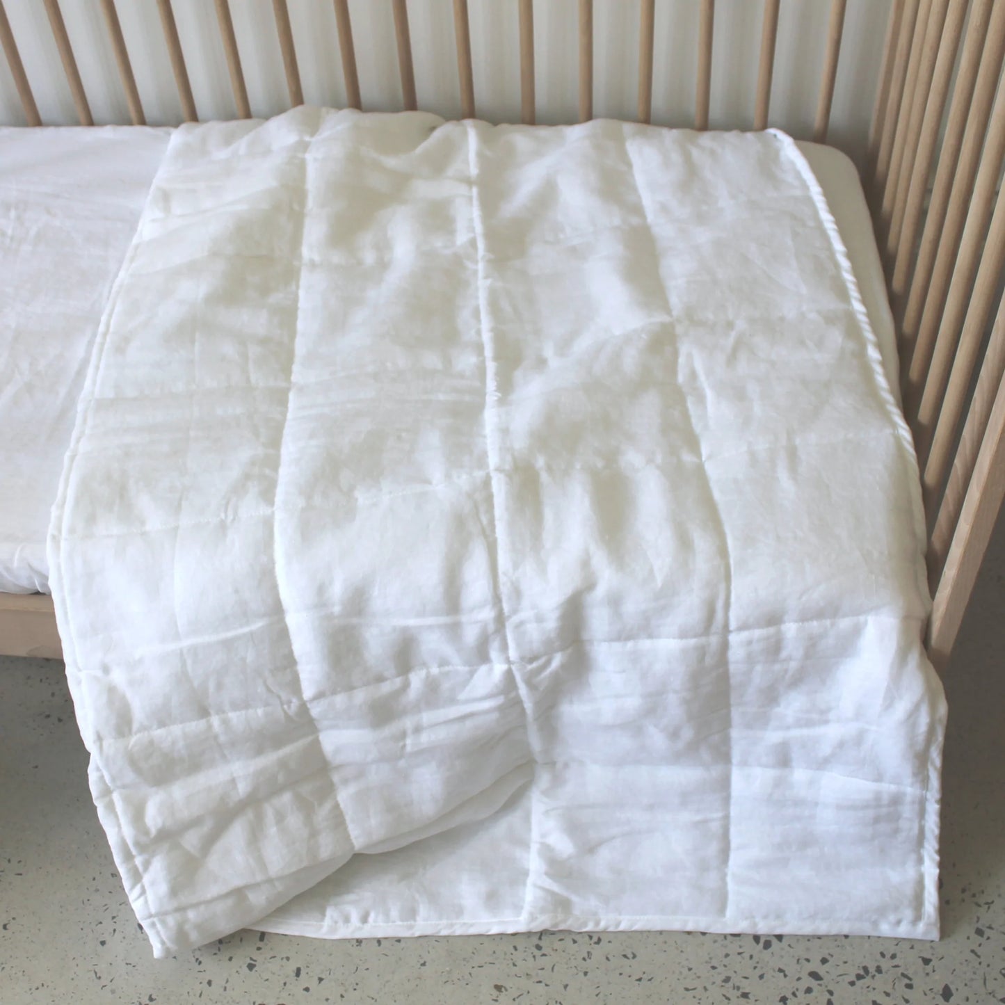 100% Hemp Quilted Blanket in Snow | Outlet 50% Off